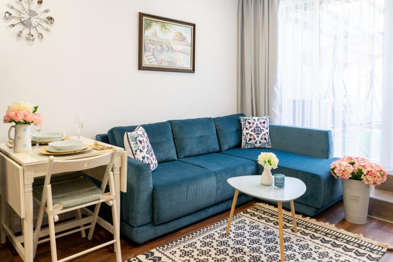 Sevastopol Apartments Warna Exterior foto